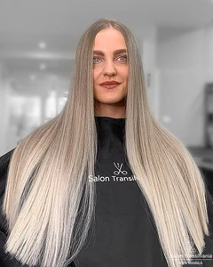 Balayage cu decolorare (model), Tuns femei, Vopsit simplu [1635102944759x961760442482950100]